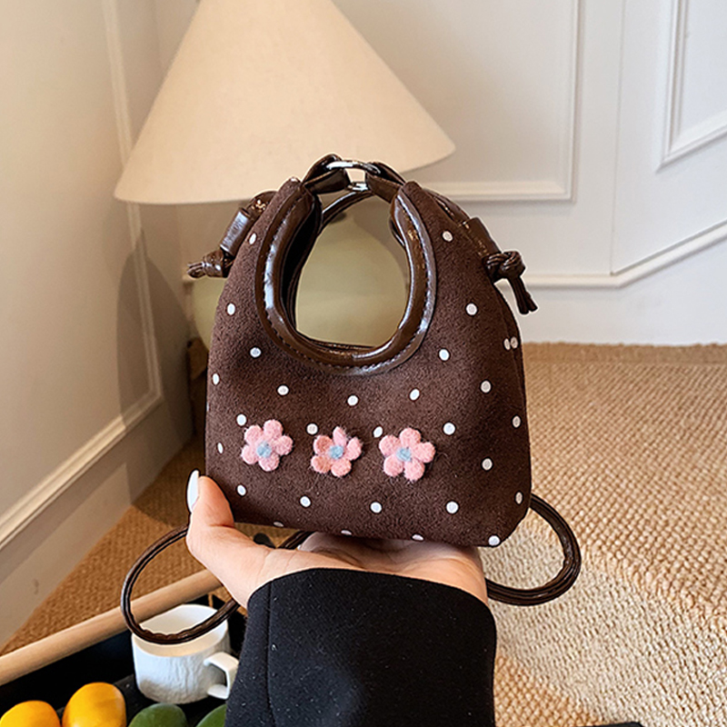Sonbahar Kış Tatlı Çiçek Mini  - Half Moon Bag Suede incelemesi ve fiyatı