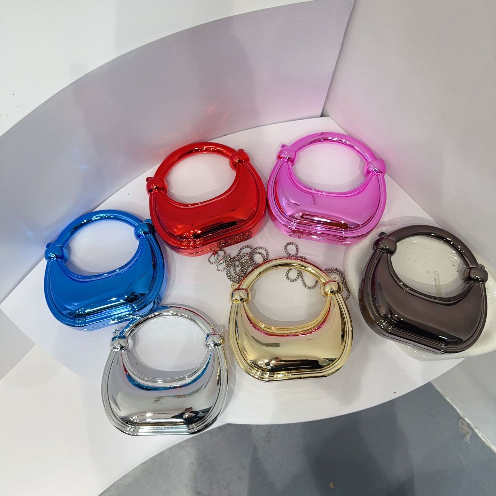 Mini Altın Gece Çantası Çantal - Luxury Bags Online incelemesi ve fiyatı